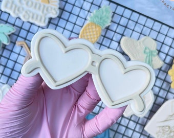 Heart Sunglasses Daisy Cookie Stamp with Cookie Cutter Cookie Cutter Biscuit Stamp