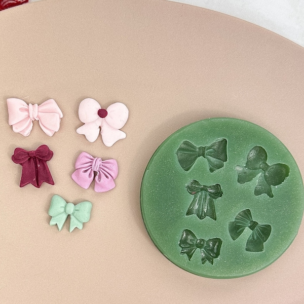 CookieCutterFabrik Valentines Day Silicone Mold Bow Multi Mix