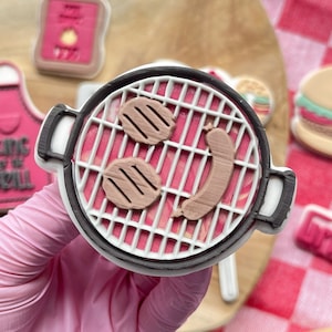 Grill Grate Smiley Cookiestamp Embosser with Cutter