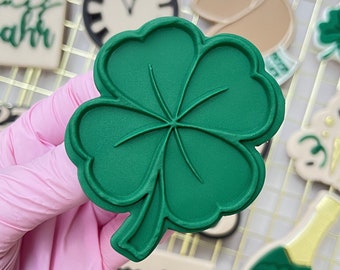 Clover Pop Up Embosser Cookie Stamp with matching Cookie Cutter