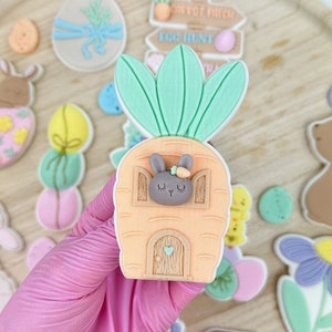 Stampo per biscotti con goffratura in fondente di Pasqua Carrot House