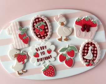 Aardbei Gans Verjaardagskoekjes: Koekjesvormpje met bessenmotief voor de eerste verjaardag + Embossing Stempelset