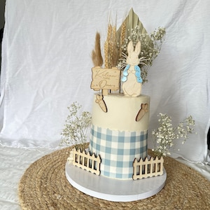 Set di decorazioni per torte in legno Peter Rabitt personalizzabili