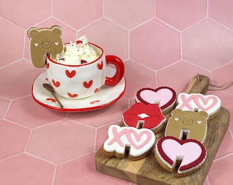 Galletas de San Valentín en taza – Set de cortador de galletas y sello | Corazones, XO, oso y labios | Ideal para galletas de chocolate caliente