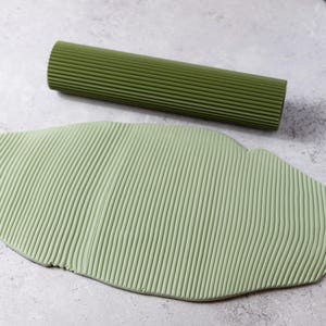 3D Texture Rolling Pin “Fine Lines” – Clean Stripe Pattern Embossing Roller for Fondant, Cakes & Cookies