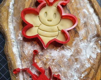Cartoon Happy Bee Cookie Cutter