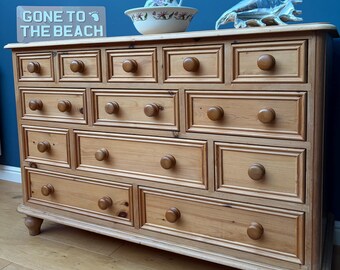 Free delivery: Vintage Victorian Styled Solid Pine Merchants Chest of 13 Drawers!