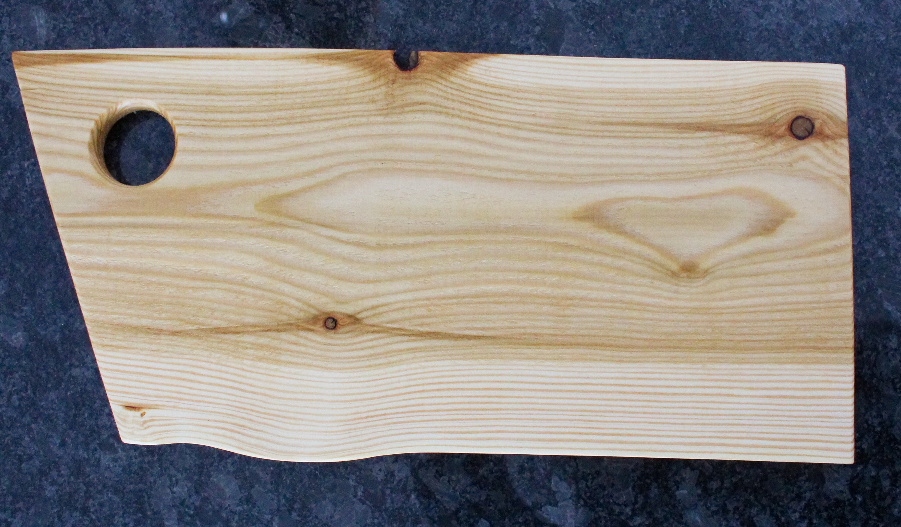 Larch Wood Large Classic End Grain Cutting Board 21.5 x 13.5 x 1.75