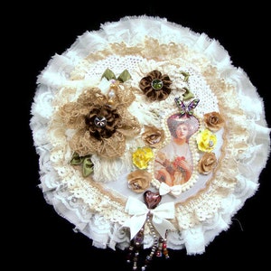 Shabby Chic Round Wall Hanging