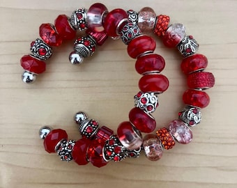 Pulseiras com Contas Europeias