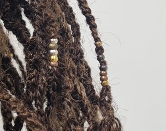 Lot of 500 mixed beads – for afro hair, microlocks, braids, and plaits