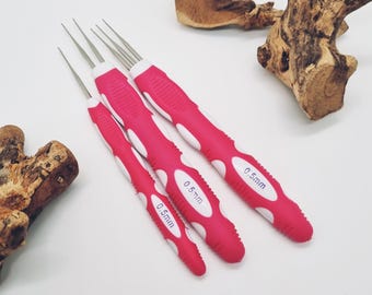 Dreadlocks Crochet Hook Set 0.50 mm (pink) or 0.75 mm (multicolor) – 1/2/3 Points | Dreadlocks Crochet Needle + Pouch