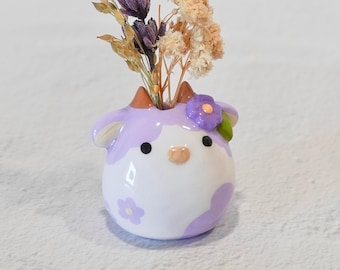 Kuh Mini Vase Figur | Bauernhof Kühe Ton | Cottagecore Dekor | Kleine Knospe Vase | Handgemachte kleine Tiere