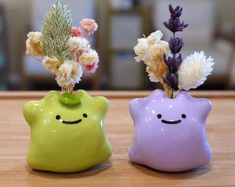 Kawaii Clay Figurine | Anime Desk Friends | Handmade Clay Decor | Mini Buds Vase