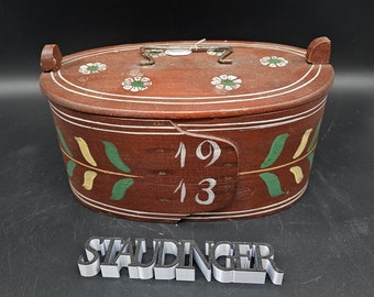 Antike Holzkiste oval Holzbox Schatulle Holztruhe Schmuckschatulle