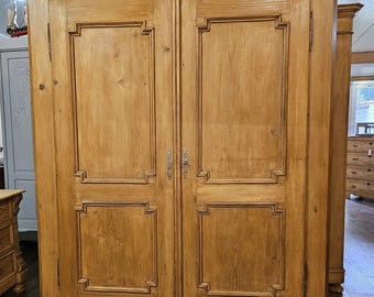 Antiker Schrank Bauernschrank Kleiderschrank Weichholz um 1880