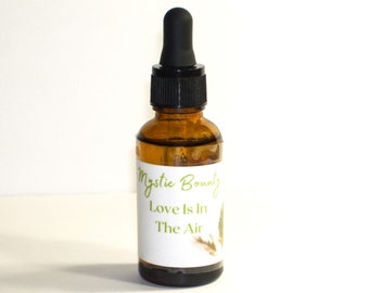 Attract Love Oil - Romance - Soulmate Drawing - Rekindle a Flame - Love Manifestation Oil
