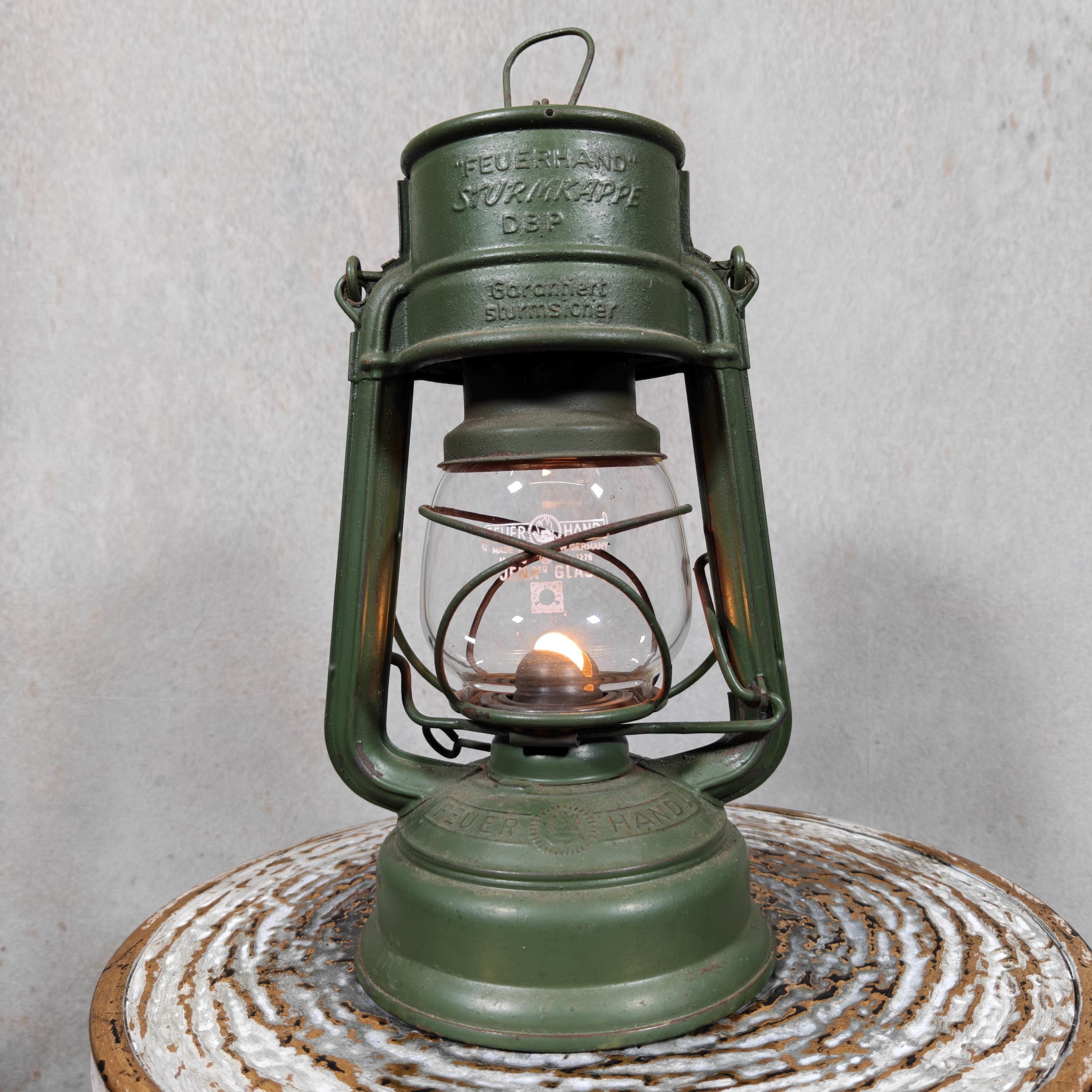 レアFEUERHAND STURMKAPPE ダークグリーン ランタン 276 Storm Lamp, Storm Lantern, Feuerhand 276 STK, Sturmkappe, in Good