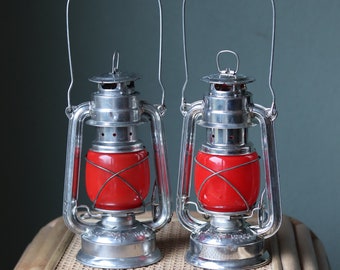 Nieużywana lampa sztormowa, latarnia sztormowa, Bat 158 NRD, lata 70./80., 1 sztuka