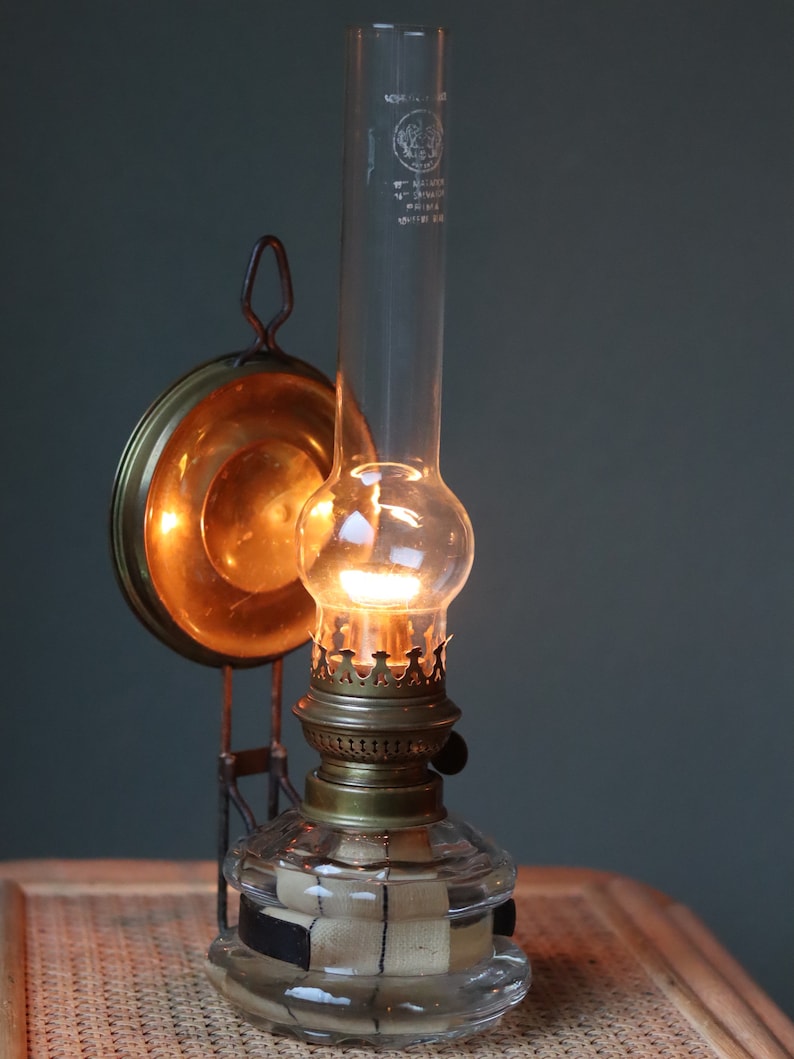 Very Beautiful Old Oil Lamp, Kitchen Lamp. Large Copy With Matador