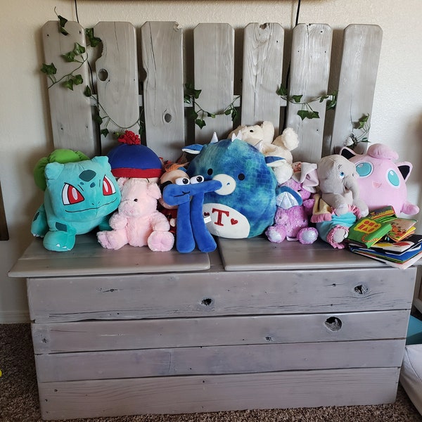 Rustic Highbacked Reclaimed Wood Toy Chest