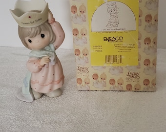 PRECIOUS MOMENTS "Mom You're a Royal Gem" Porcelain Figurine 1999 w/original box