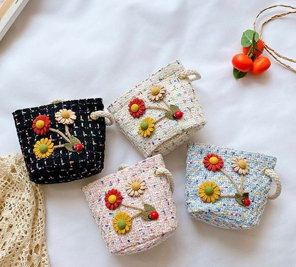 2Pcs Kids Girls Small Mini Straw Handbag Crossbody Bag Tote Basket Flowers Purse 2Pcs Kids Girls Small Mini Straw Handbag Crossbody Bag Tote Basket Flowers Purse