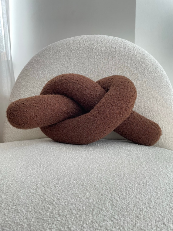 Boucle Knot Pillow, Love Knot Pillow, Teddy Knot Cushion, Best Seller Pillow, chunky, luxury, Cozy Pillow, Valentine's gift