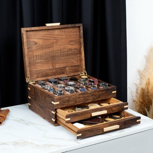 Personalisierte Walnuss-Uhrenbox mit Schublade, handgefertigte Uhrenbox für Männer, Uhrenvitrine mit 15 Fächern, benutzerdefinierte Herrenschmuckbox mit 2 Schubladen