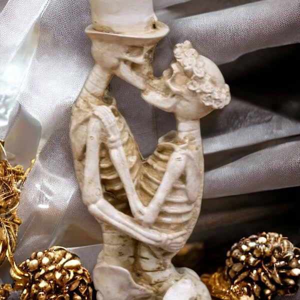 Couple squelette| Skelton|Mariage|Curiosité
