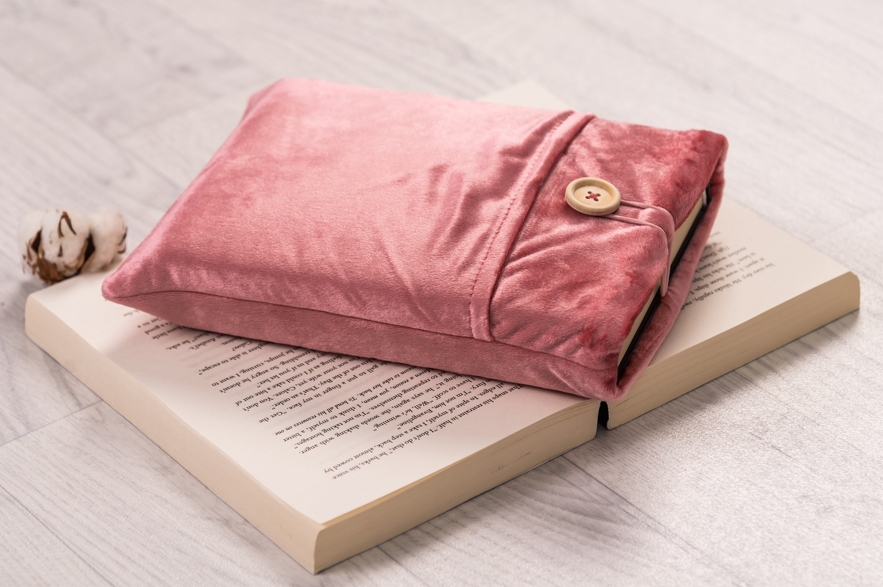 Pink Velvet Padded Book Sleeve Velvet Book Sleeve With Etsy