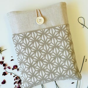 Linen Abstract Book Sleeve with Extra Pocket, Padded Book Protector, Geometric Book Cover, Leaves Book Pouch, Book Lover Gift