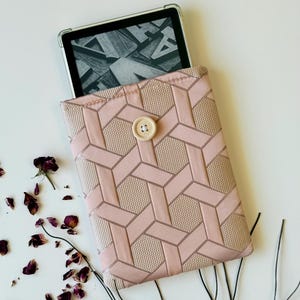 Satin Abstract Pink Kindle Sleeve, Pink Beige Geometric Kindle Cover, Kindle Protector, Padded Kindle Pouch, Kindle Accessories