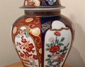 Japanese Imari vase with lid