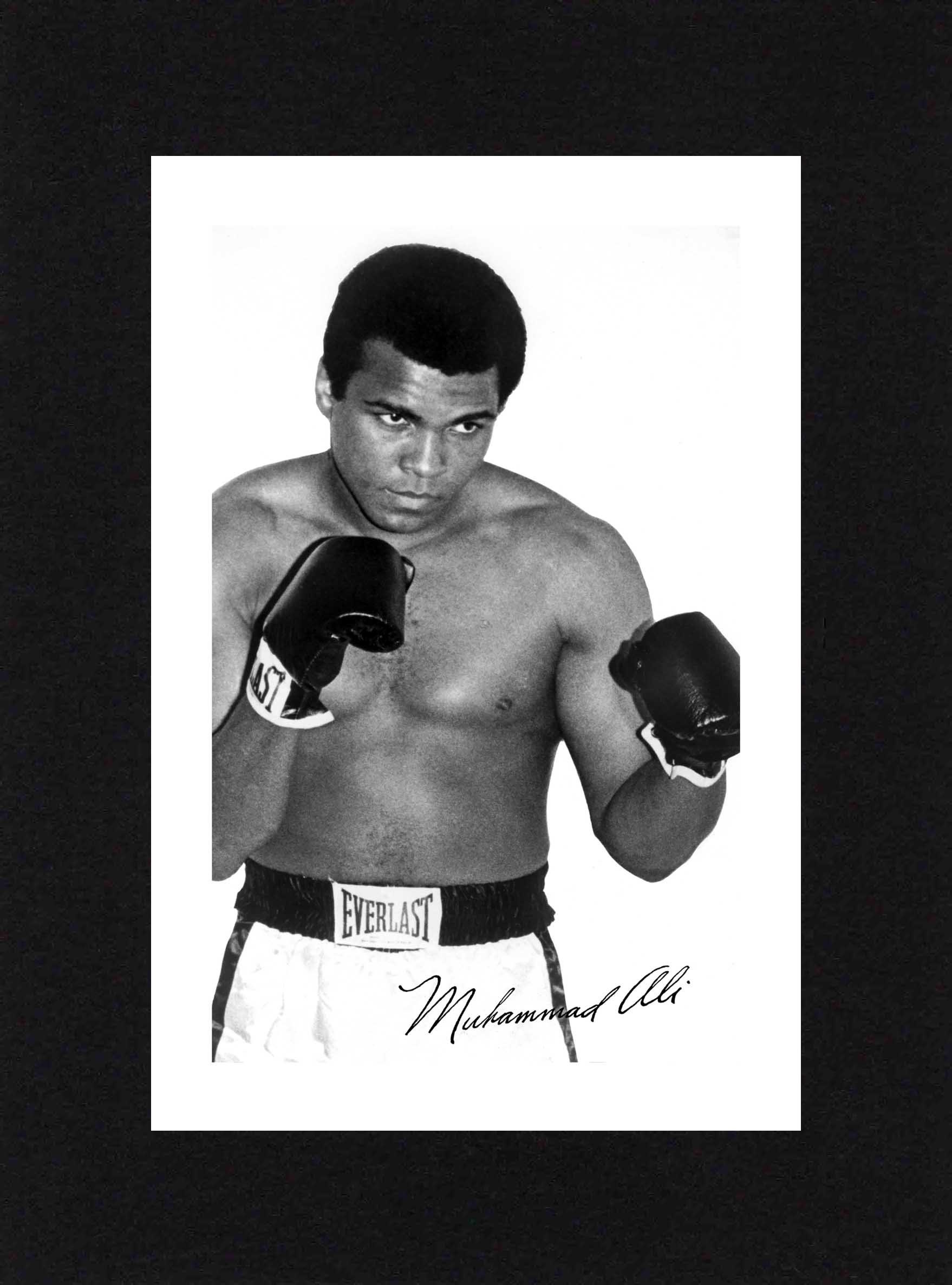 Muhammad Ali Signed Pre Printed Autograph Photo Gift For a Boxing Fan 