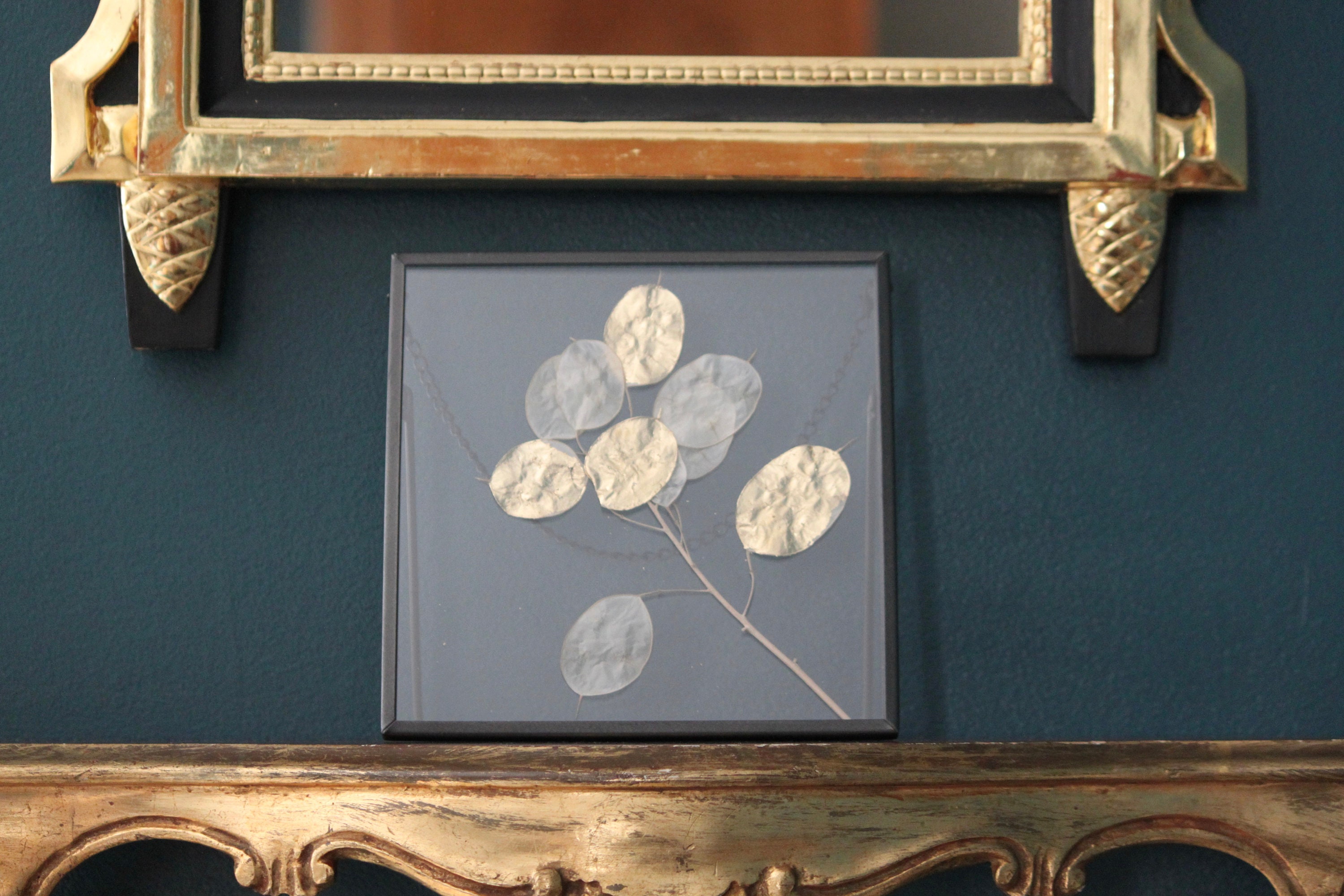 Monnaie Du Pape Dorées Cadre Carré