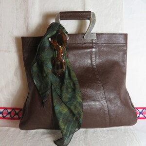 Handbag without handles deals