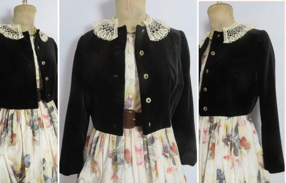 Vintage Size M Velvet Jacket Short High Waisted S… - image 1