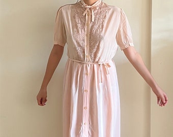 1940s Lace Peach Silk Straight Cut Pastel Pink Pure Silk Embroidered Nightgown, Liquid Silk Nightdress, Cottagecore French Night Maxi Dress