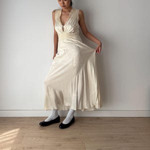 1930s Antique Bridal Bias Cut Negligee Silk Floral French Lace Nightgown, Liquid Silk Nightdress, 1920s Romantic Art Deco Maxi Dress