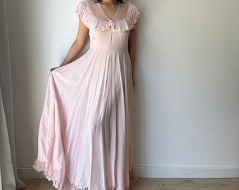 1940s 1950s Pink Silk Bias Cut Pastel Pure Silk Chiffon Embroidered Nightgown, Liquid Nightdress, Cottagecore French Night gown Maxi Dress