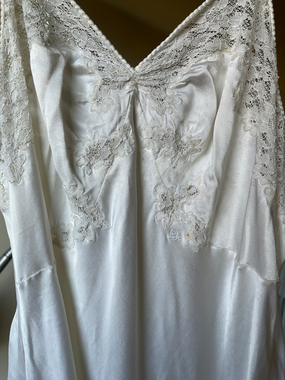 1930s Antique White Lace Liquid Silk Satin Bridal… - image 10