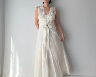 1930s Bridal Pure Silk Cepre Bias Cut Embroidered White Long Maxi dress, Vintage lace wedding dress, 40s romantic bow dress