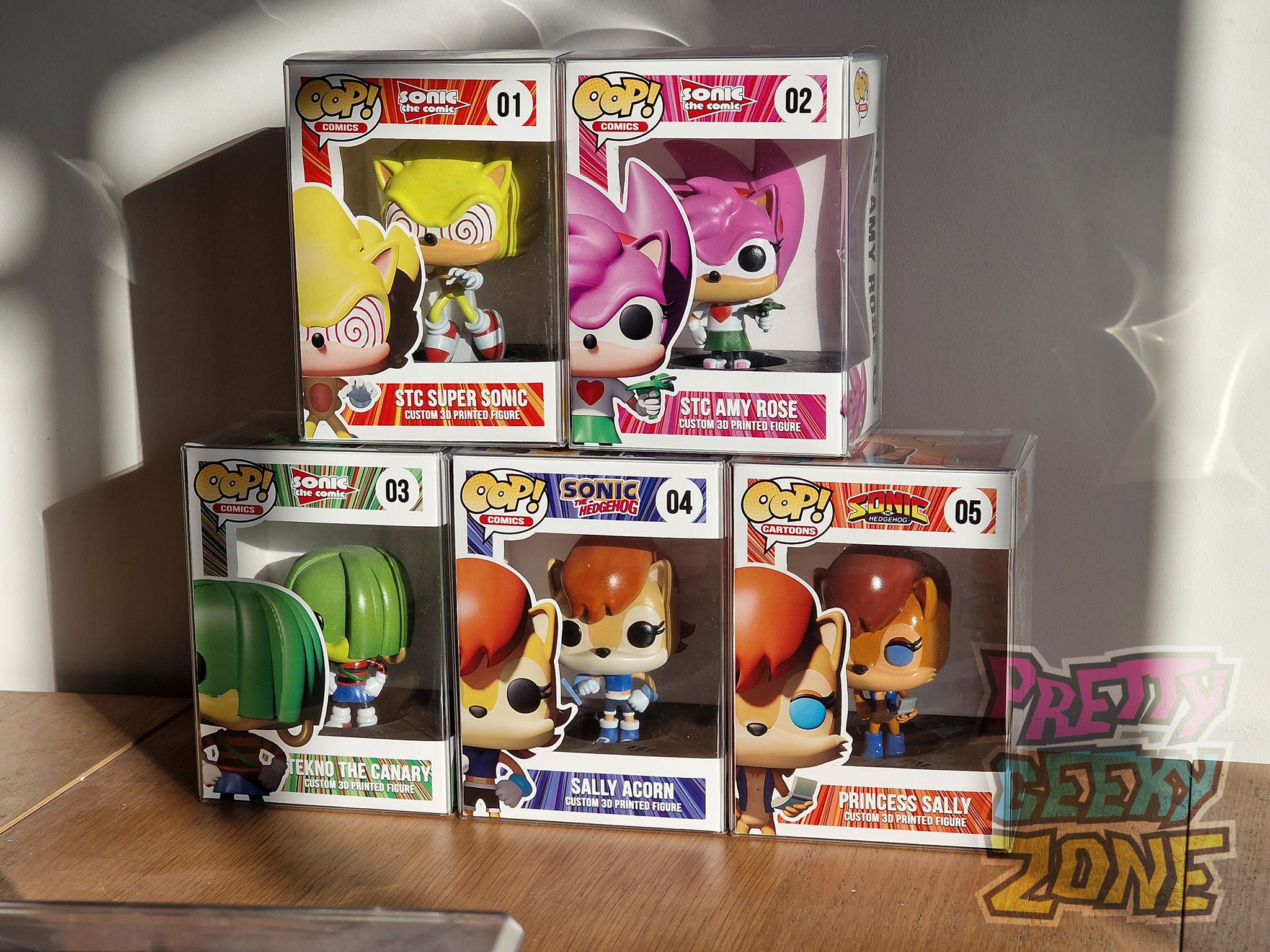 Custom Sonic the Hedgehog Funkos Set 1 Super Sonic, Amy, Sally, Tekno -   UK