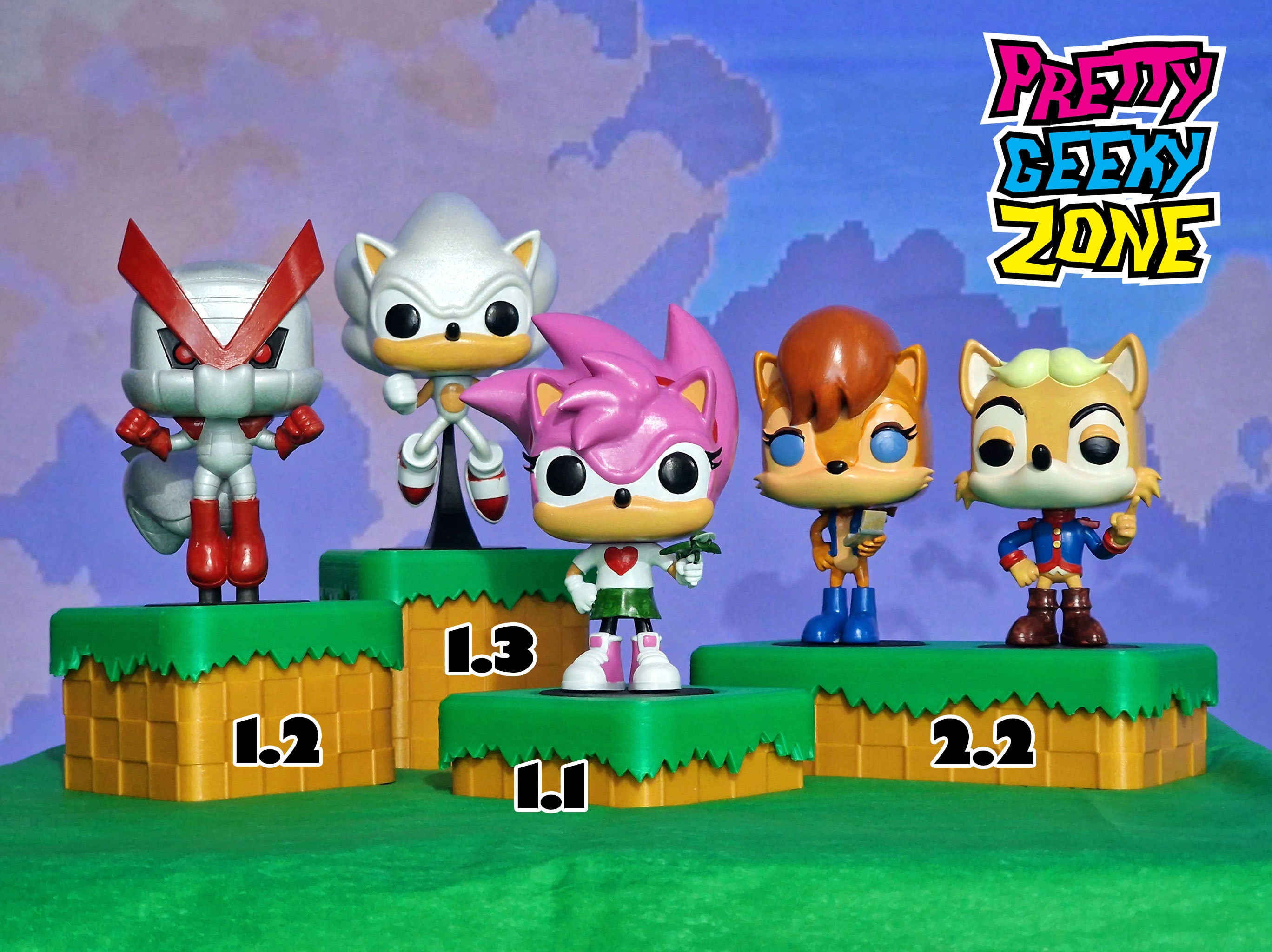 Custom Sonic the Hedgehog Funkos Set 1 Super Sonic, Amy, Sally, Tekno -   UK