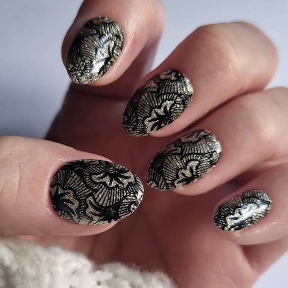Short Round Nails With Gold Glitter Black Lace Nail Art. - Etsy
