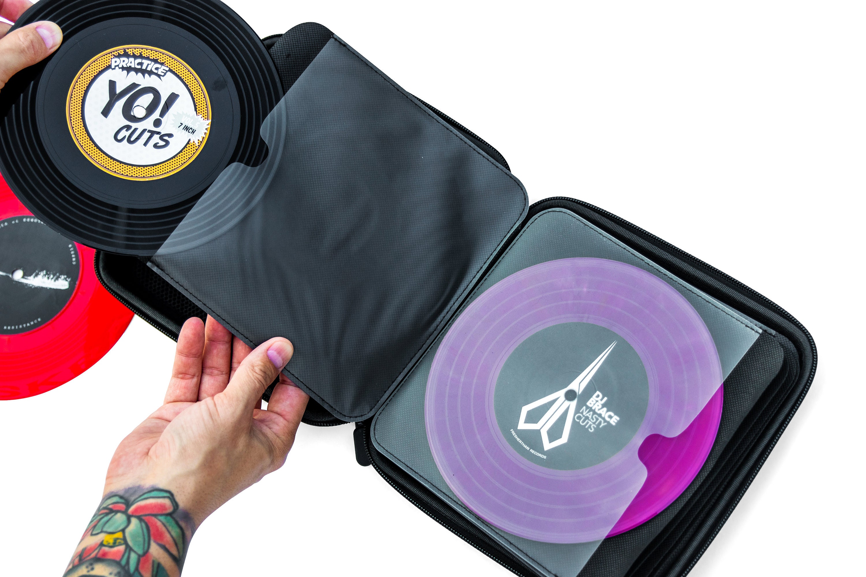 レコード 7インチ 収納ケース CAPITAL RECORD CASES 7-inch Vinyl Record Case – Portable 45 RPM Storage Bag, EVA Hard