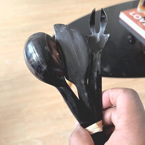 Service à Gigot Hérou – 3 Pièces Avec Manches En Corne De Bovin – Gris