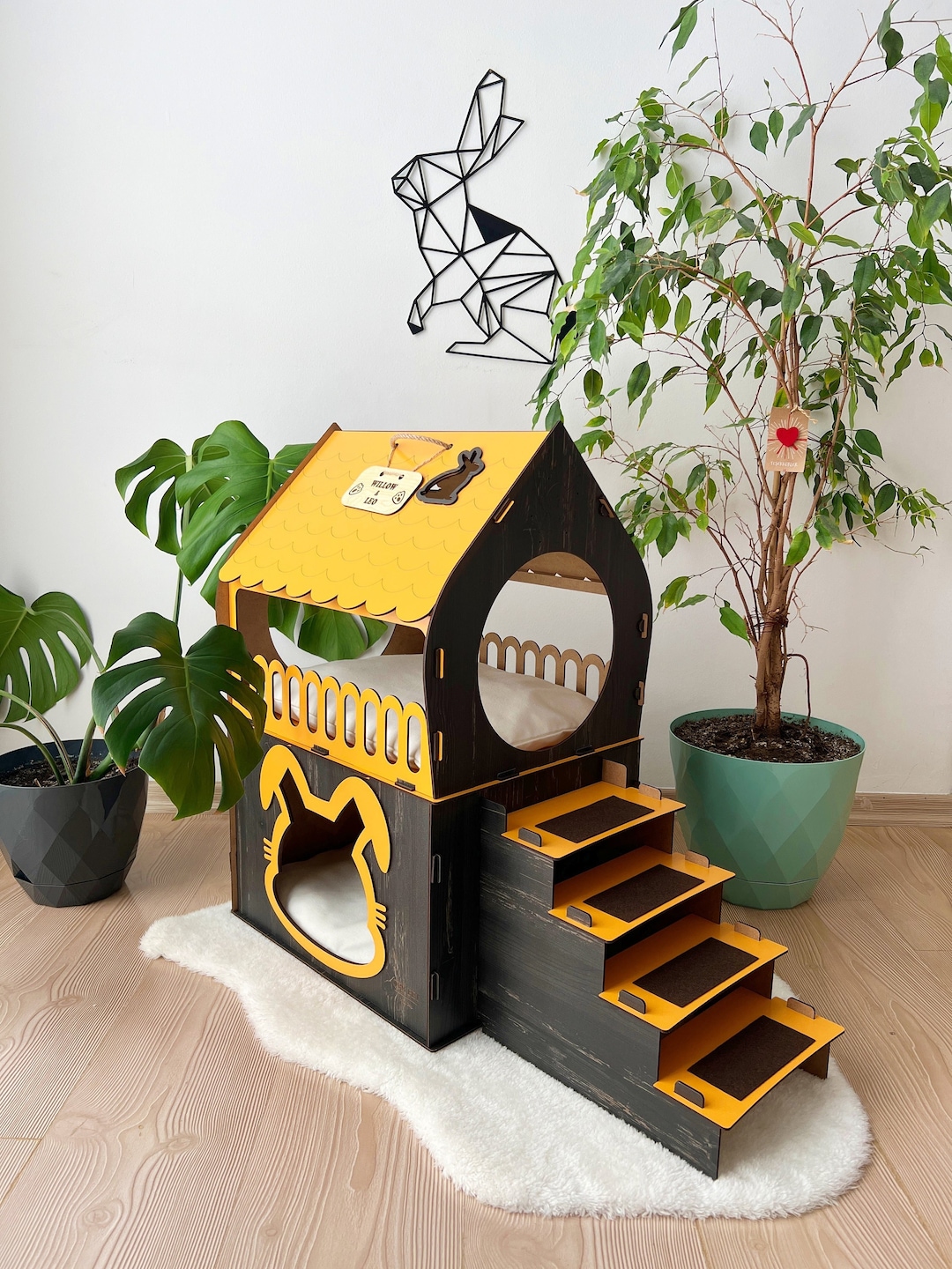 Modern Rabbit House Castle, for 2 Rabbits black Yellow Model Guinea Pig