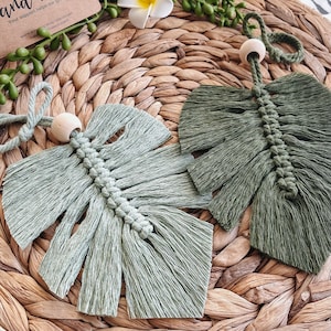 Monstera Leaf Wall Hanging
